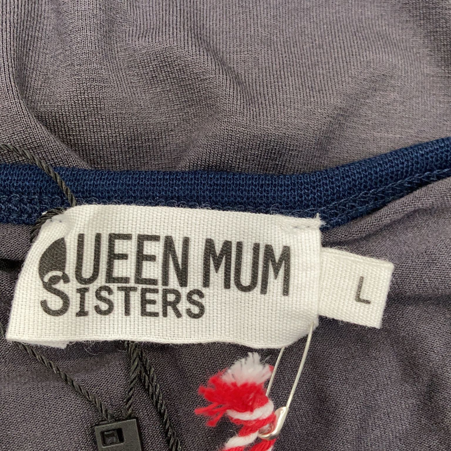 Queen Mum Sisters