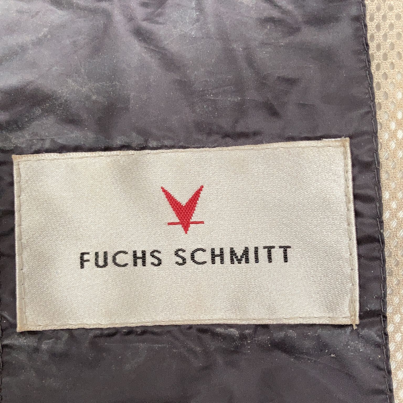 Fuchs Schmitt