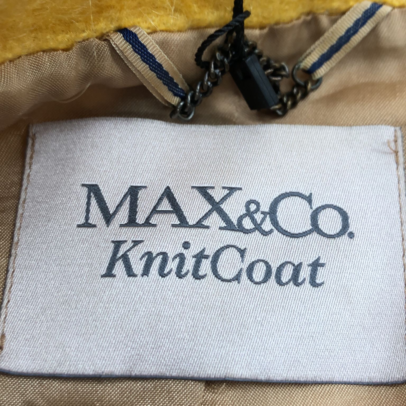 Max  Co