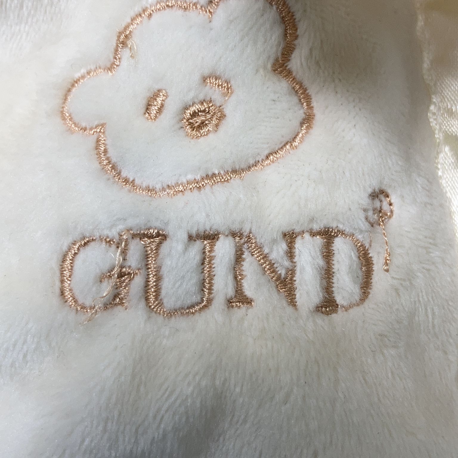 Gund