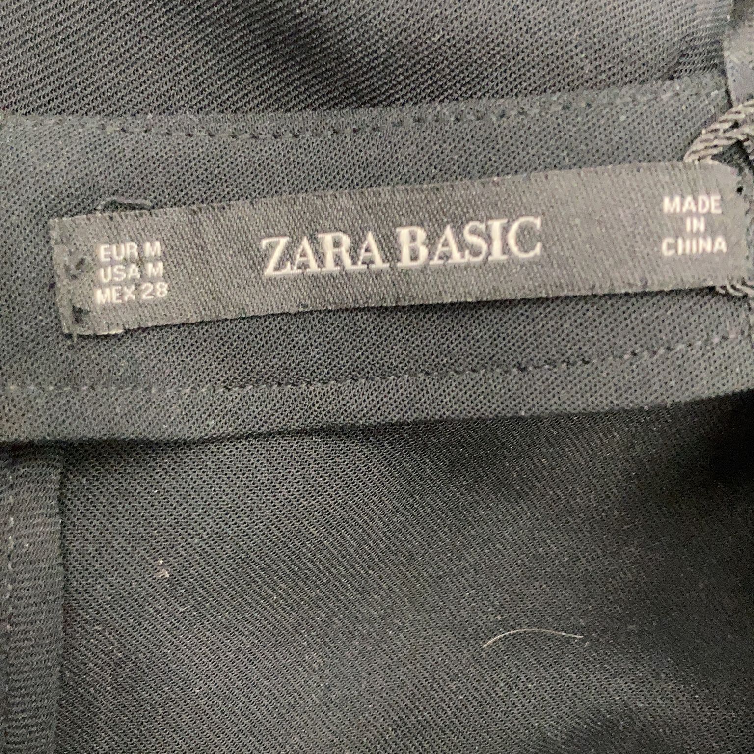 Zara Basic