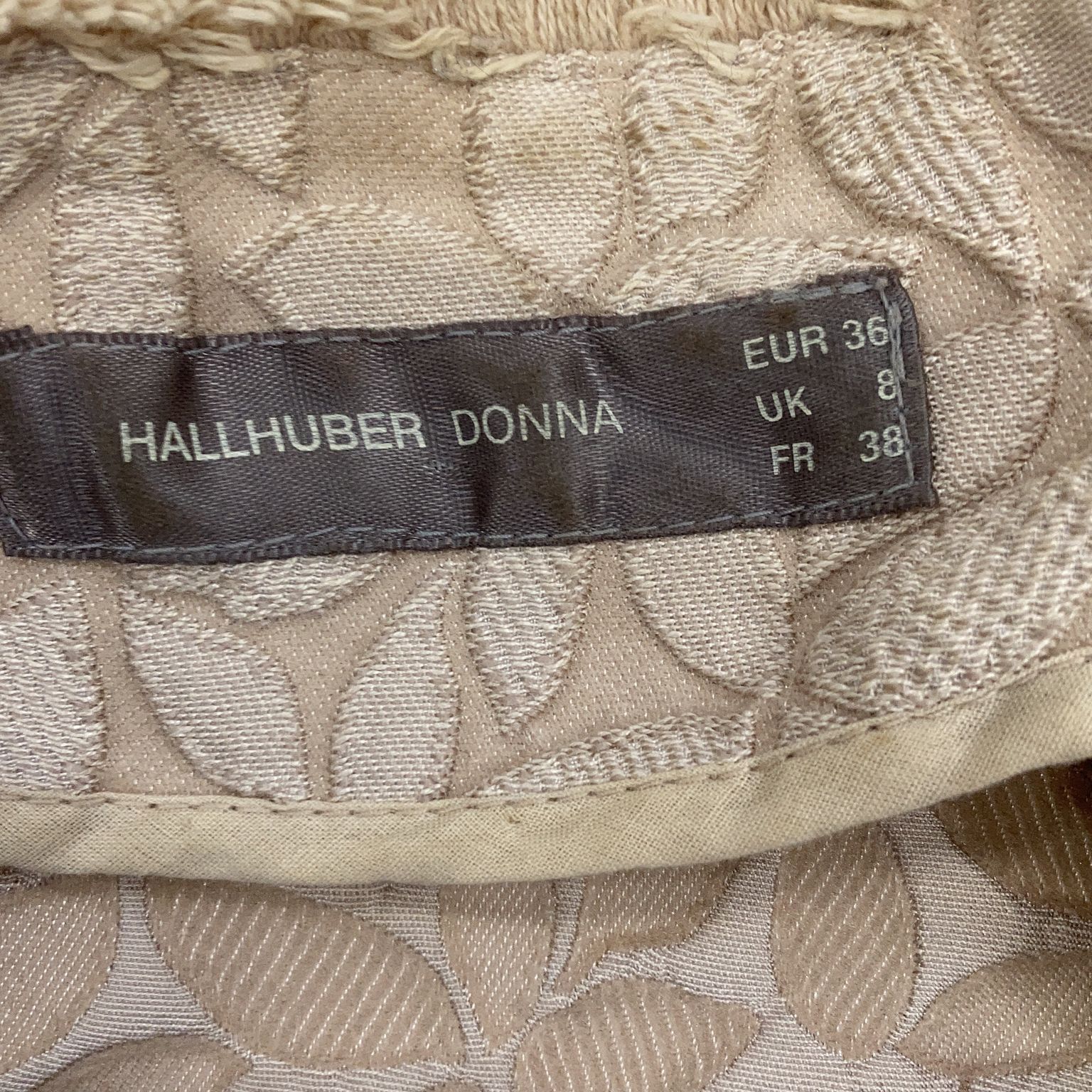 Hallhuber Donna