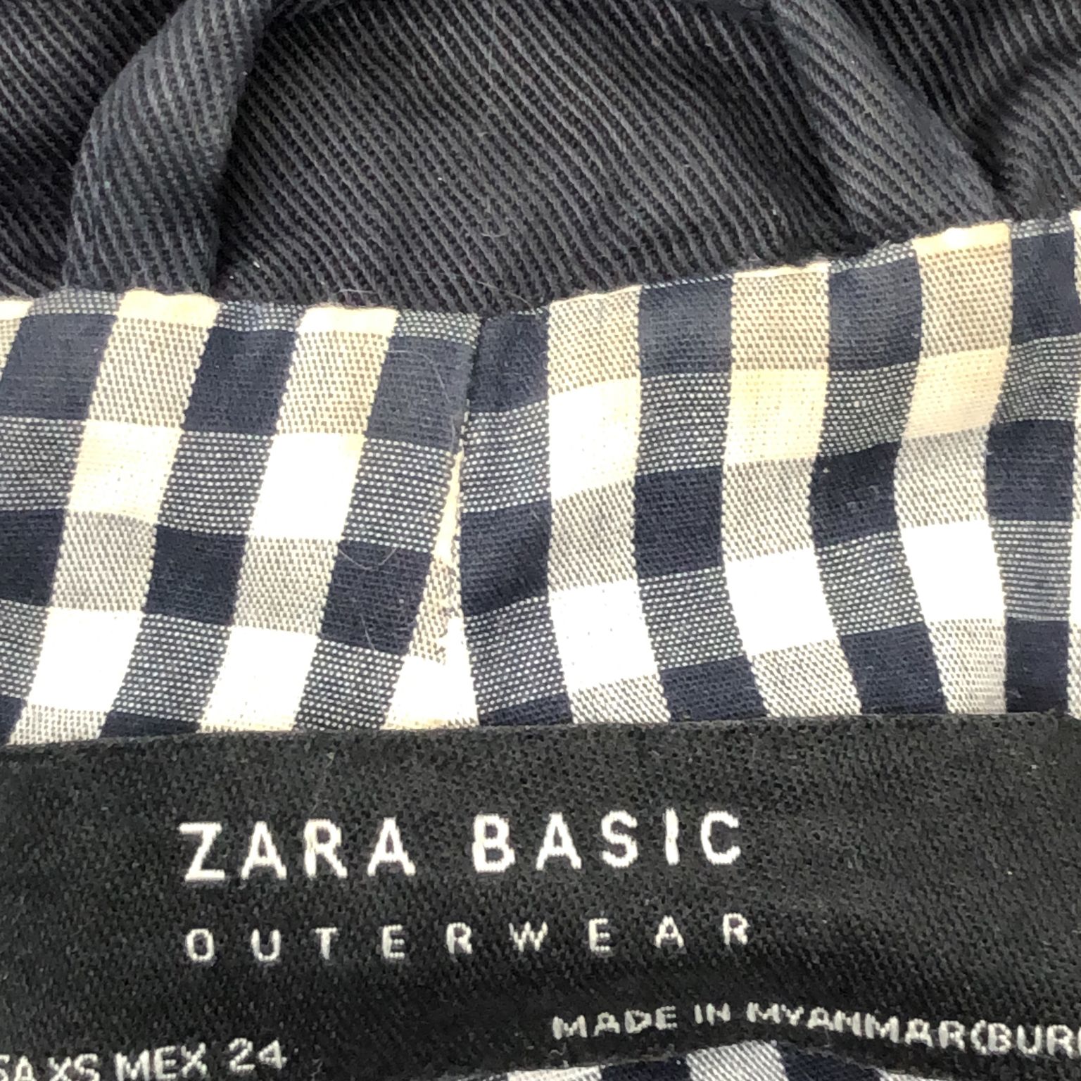 Zara Basic