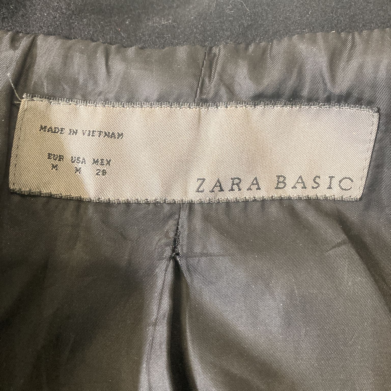 Zara Basic