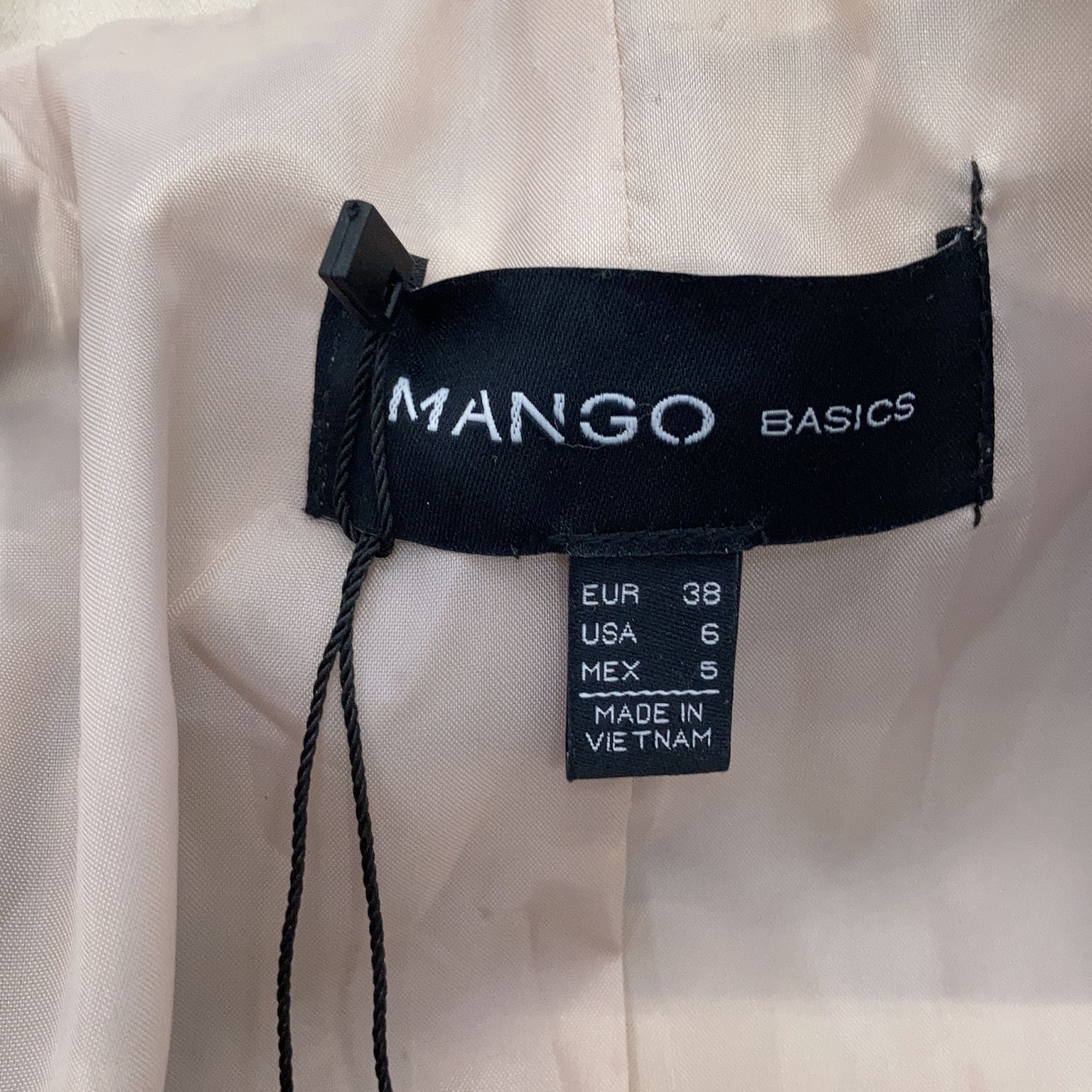 Mango Basics