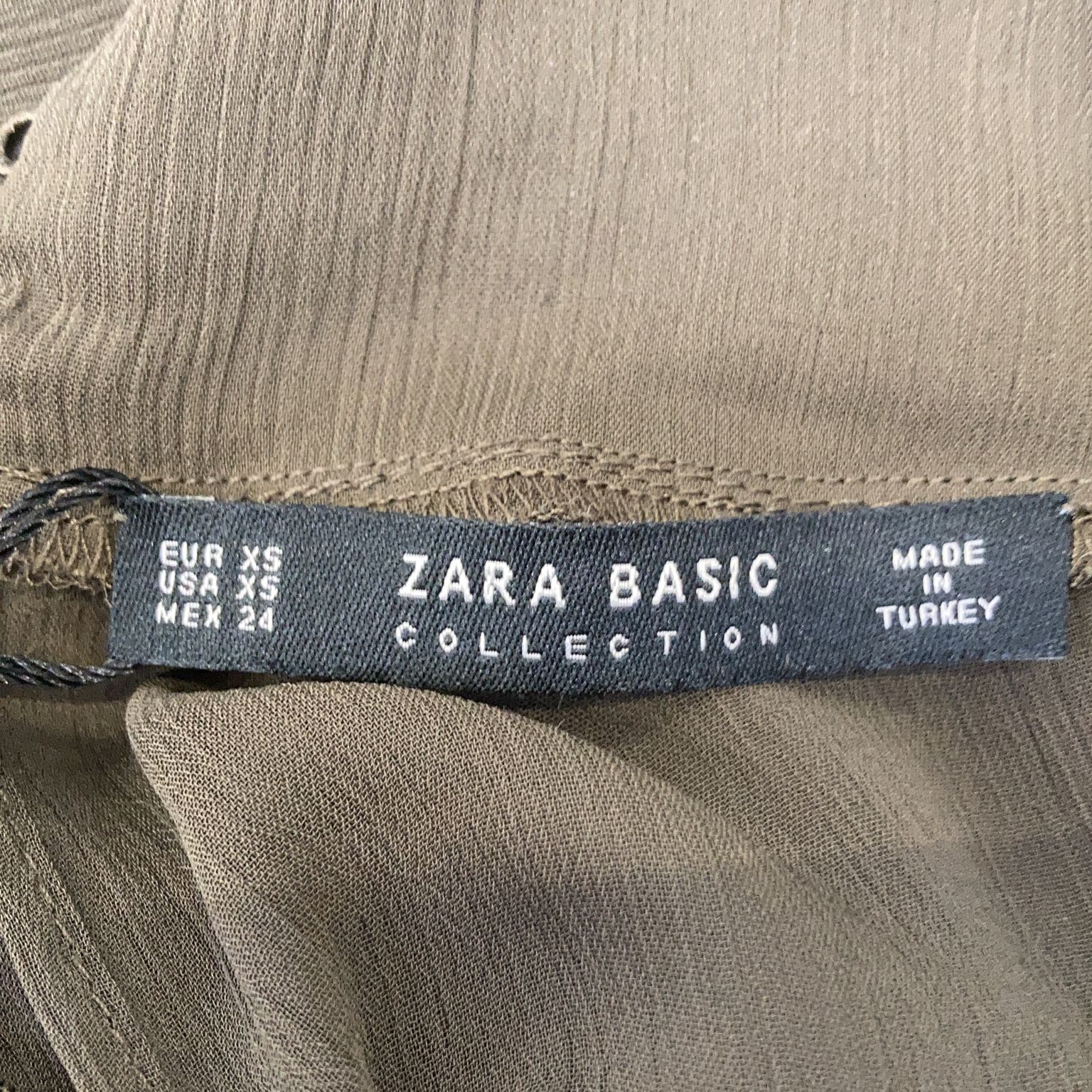 Zara Basic