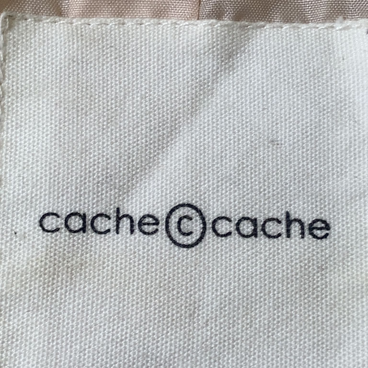 Cache Cache