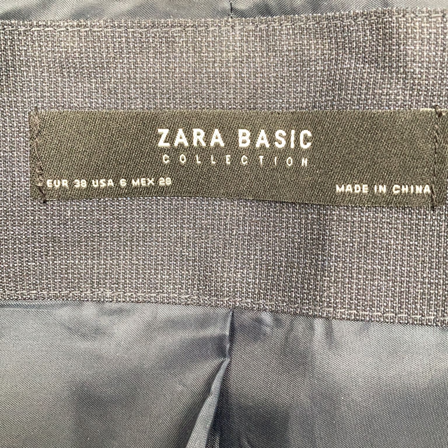 Zara Basic