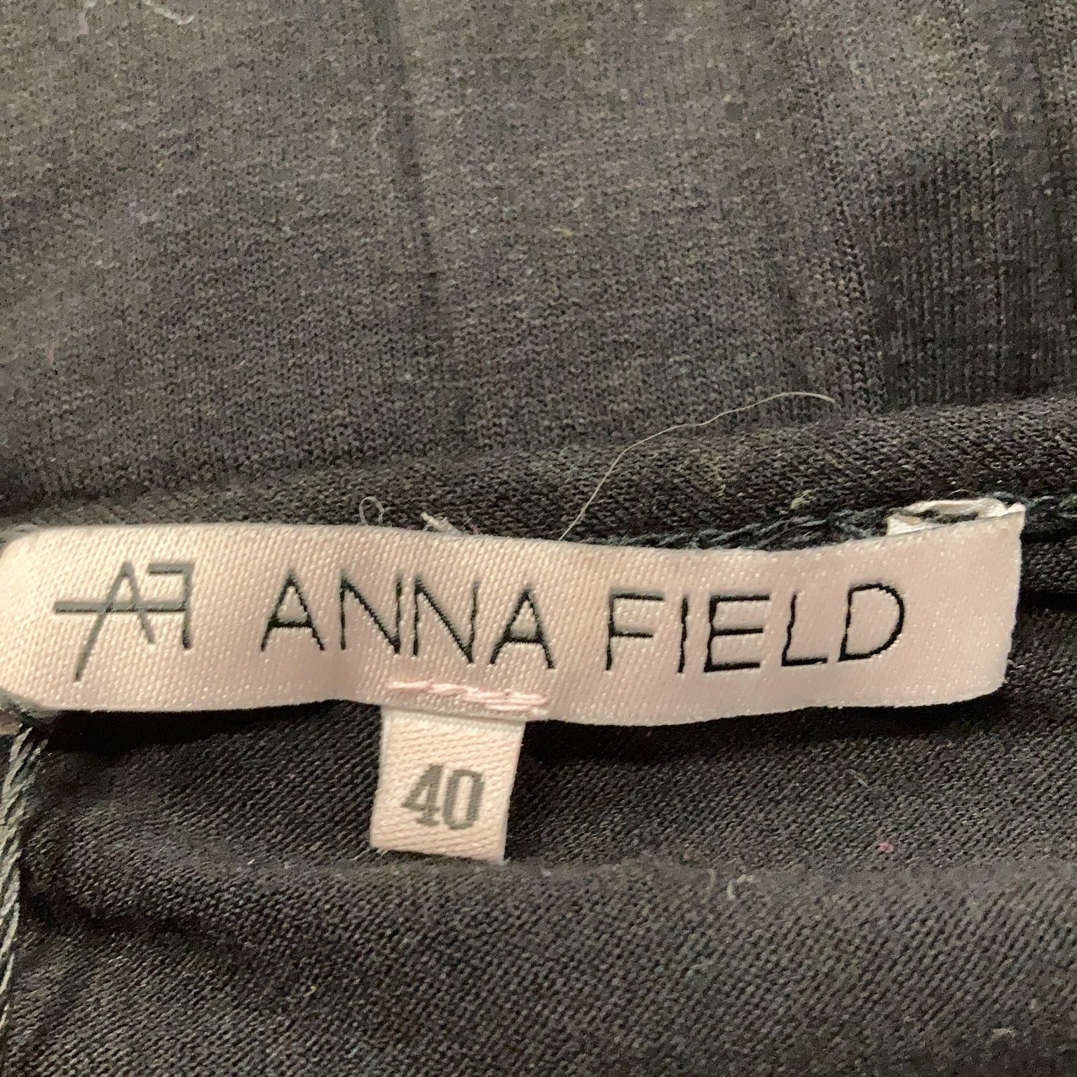 Anna Field