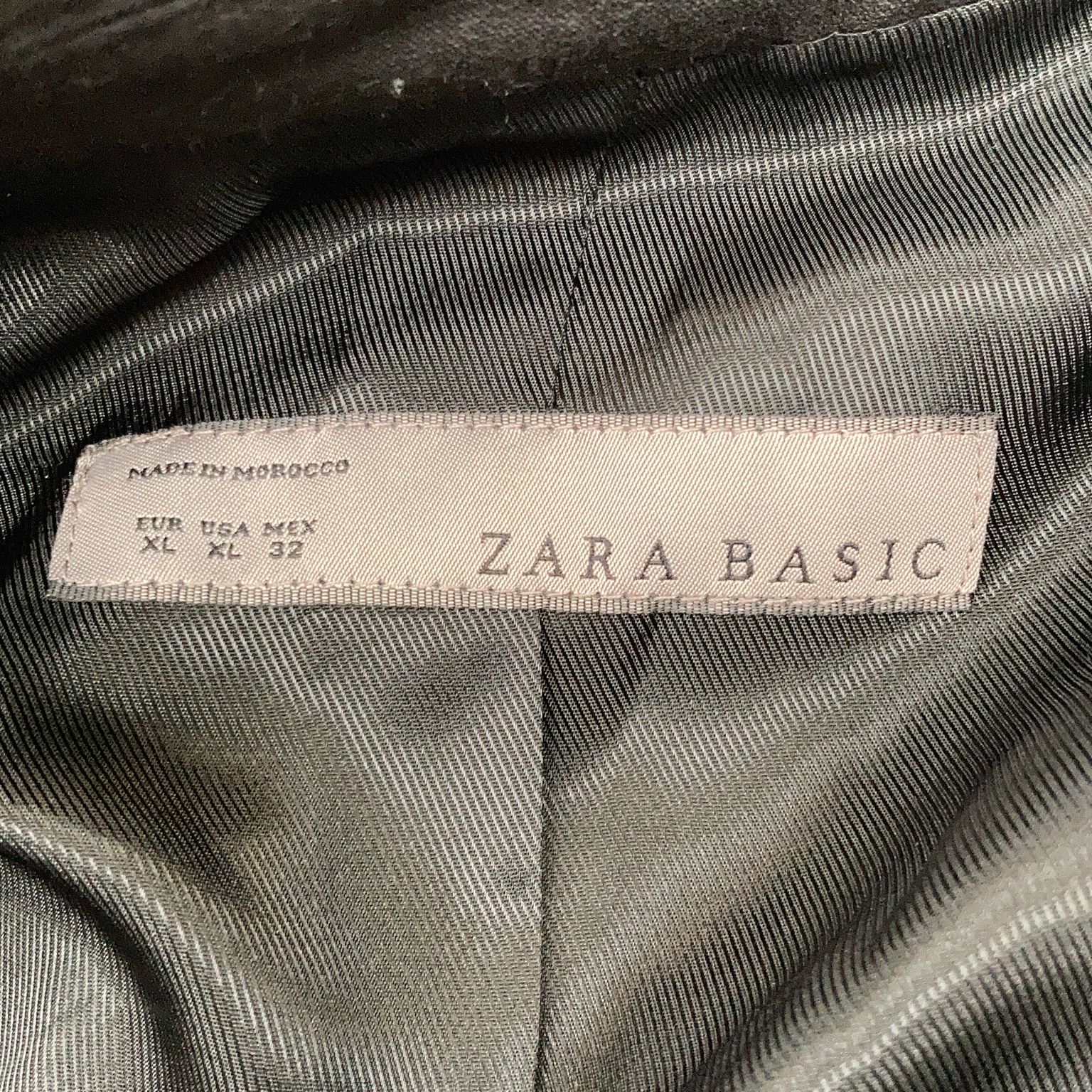 Zara Basic