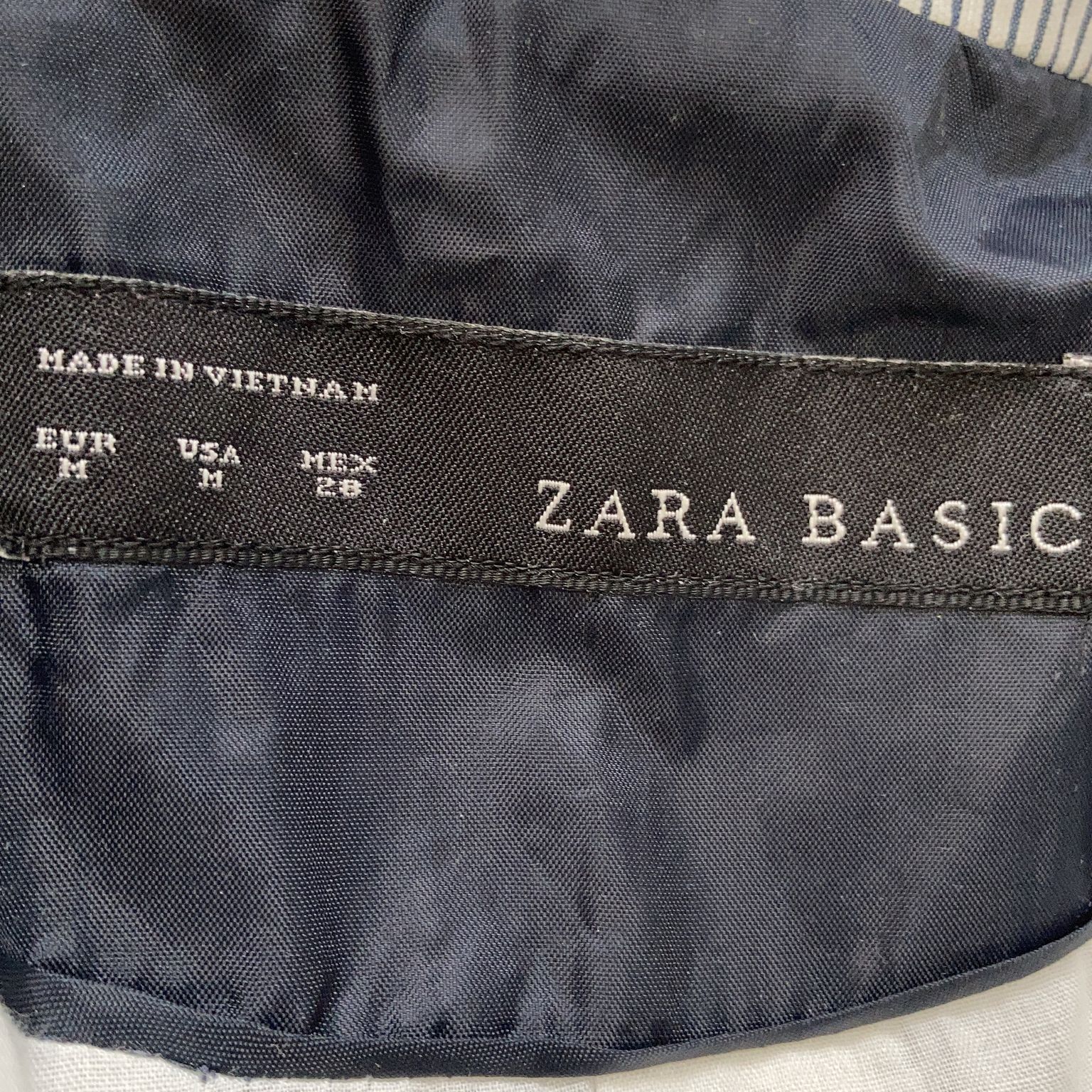 Zara Basic