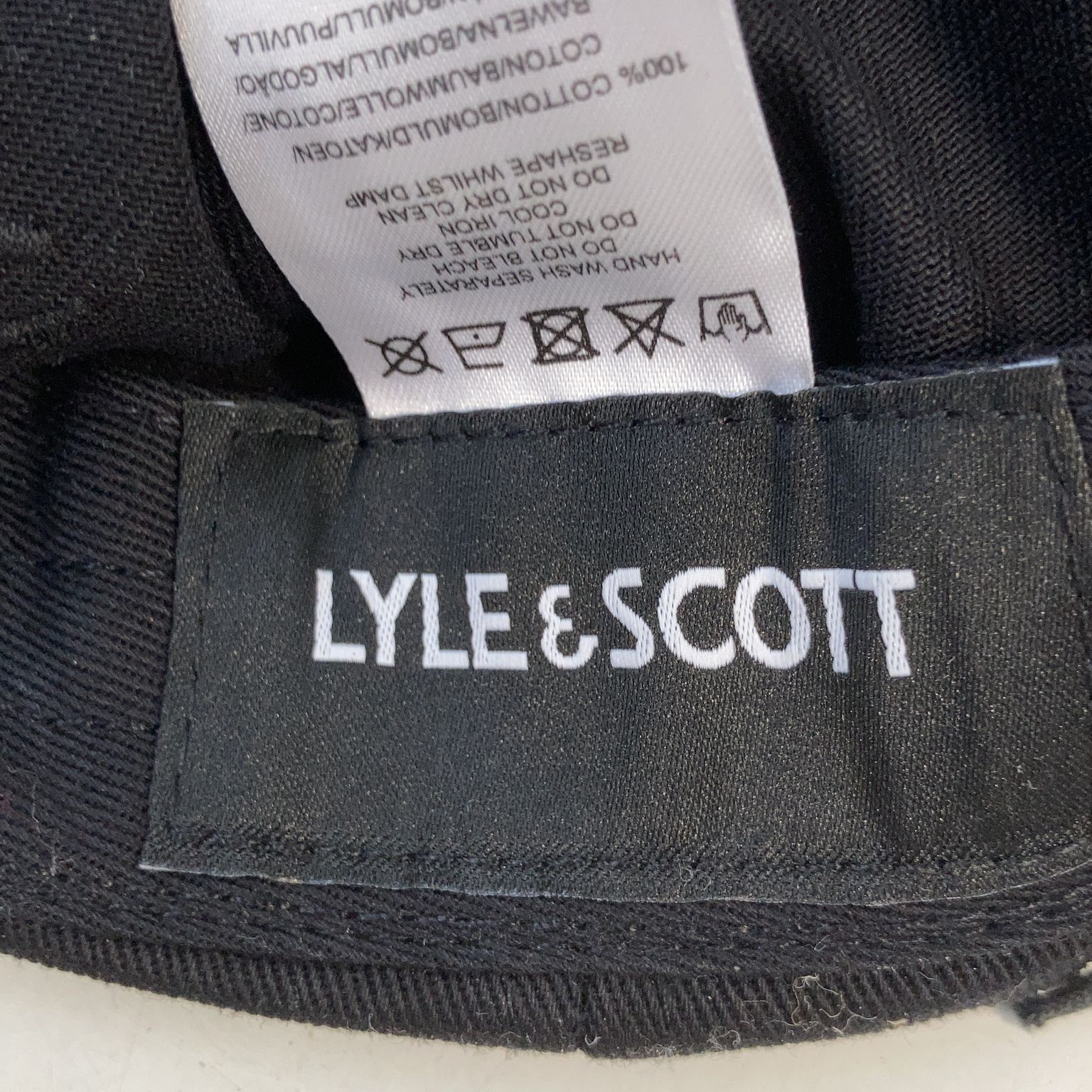 Lyle  Scott