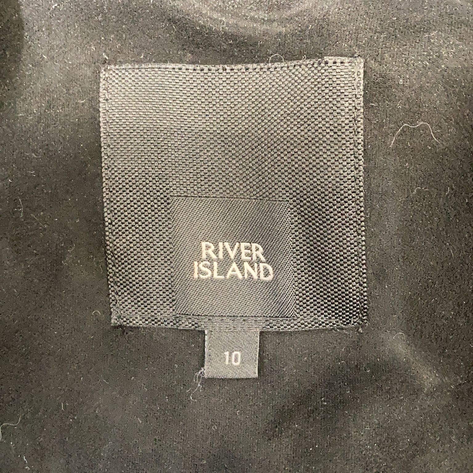 River Island