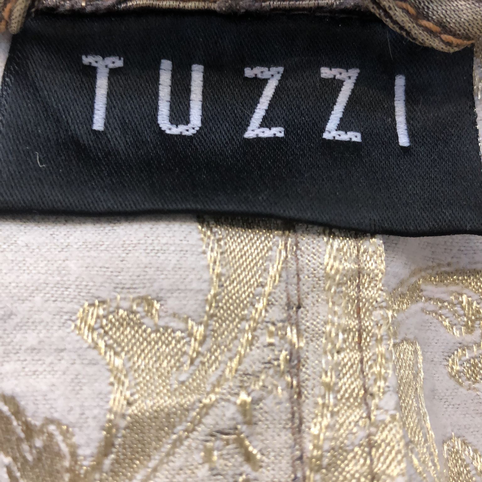 Tuzzi