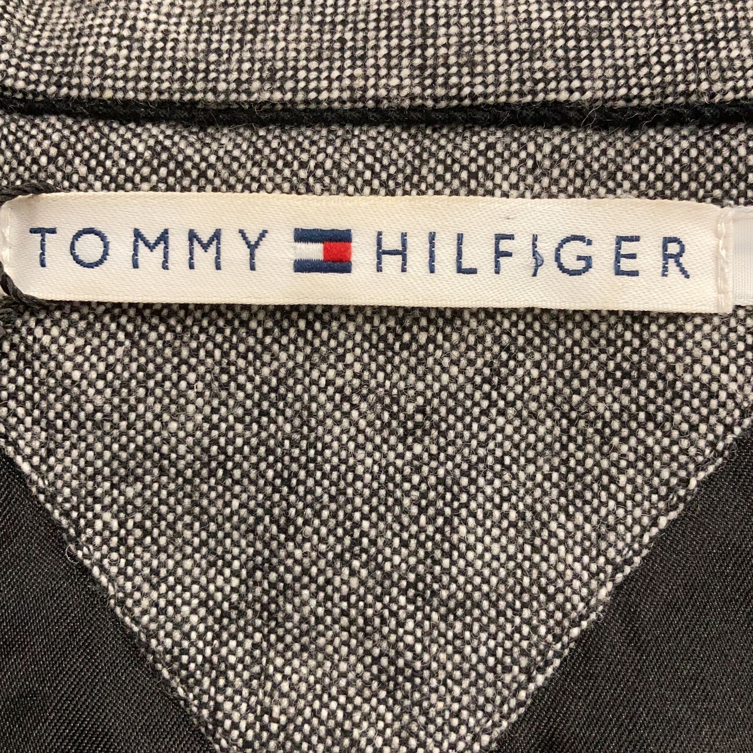 Tommy Hilfiger