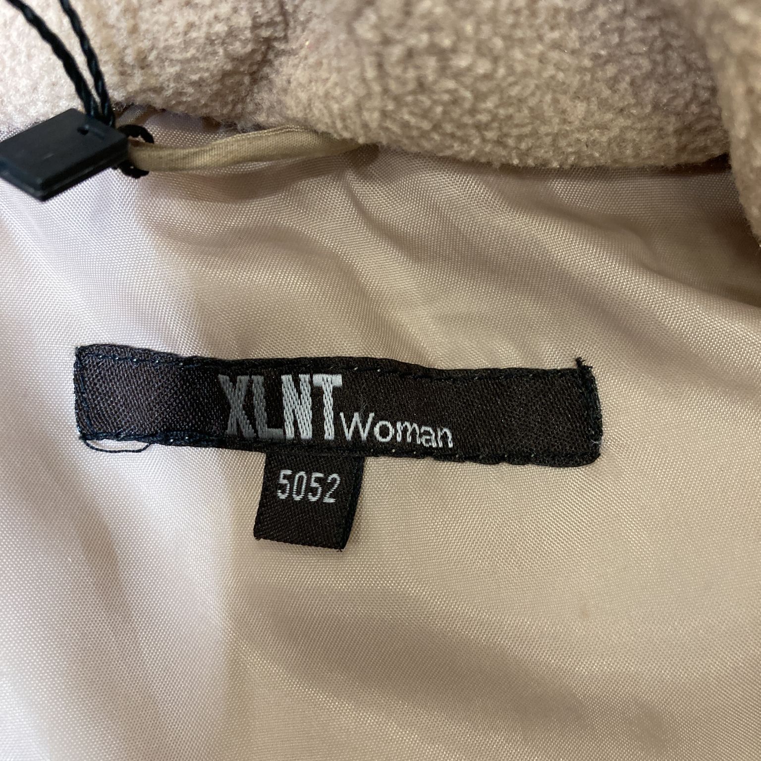 XLNT Woman