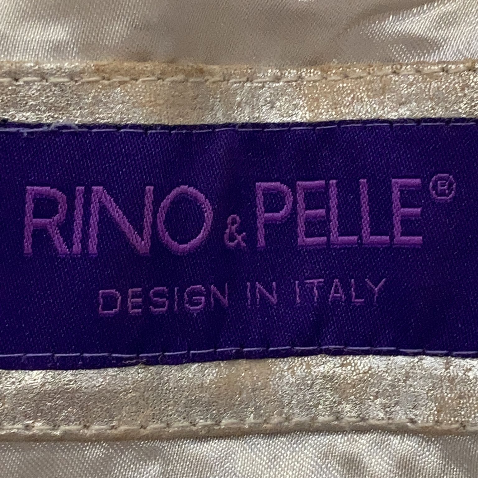 Rino  Pelle