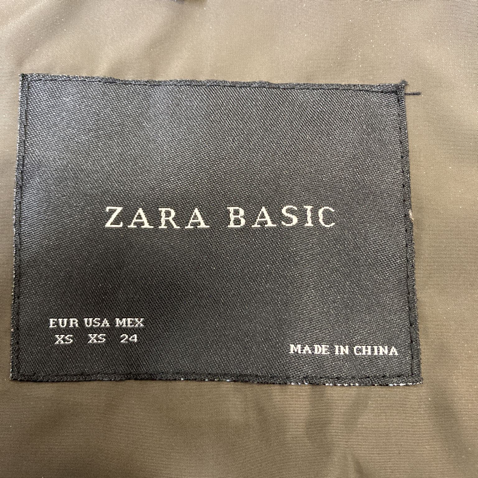 Zara Basic