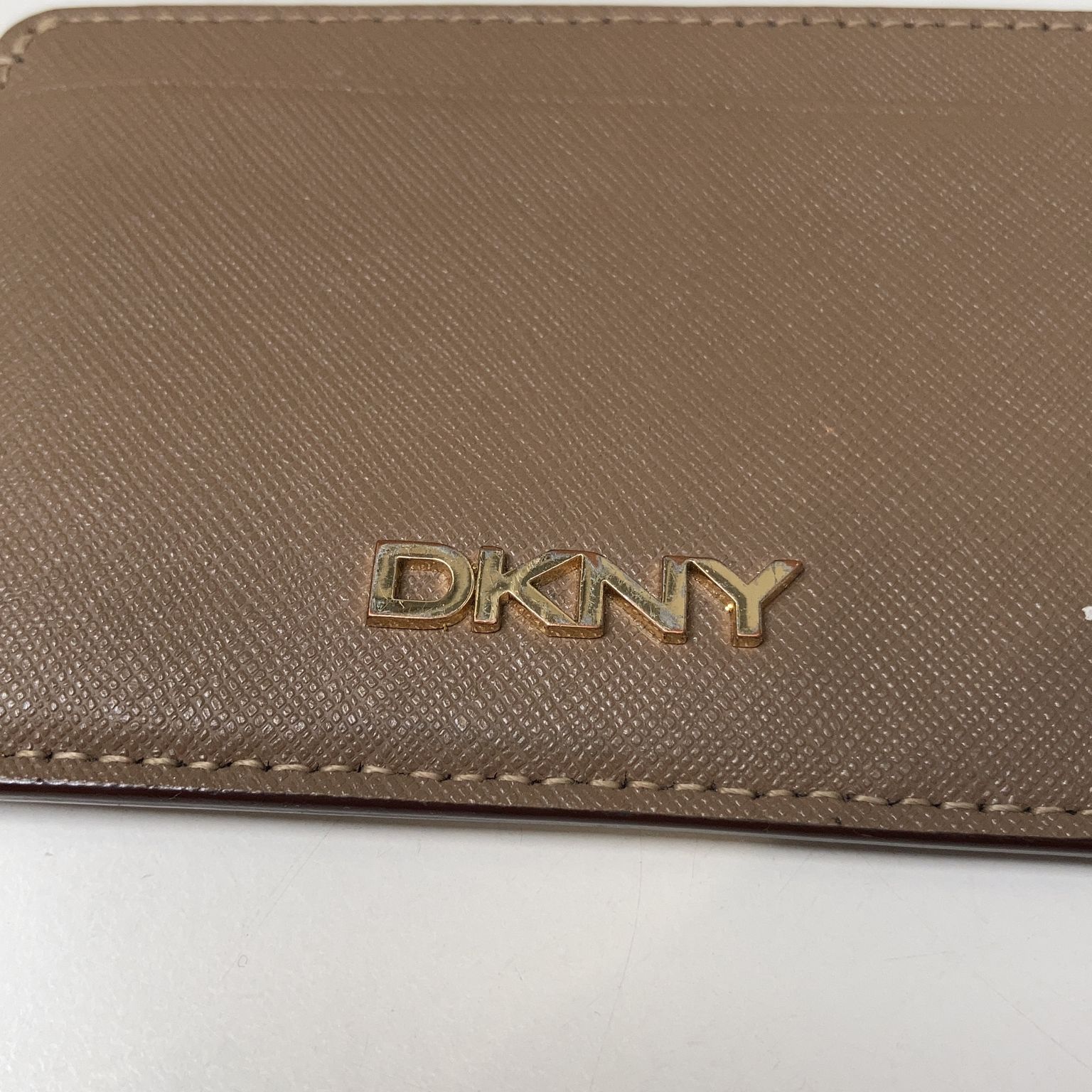 DKNY