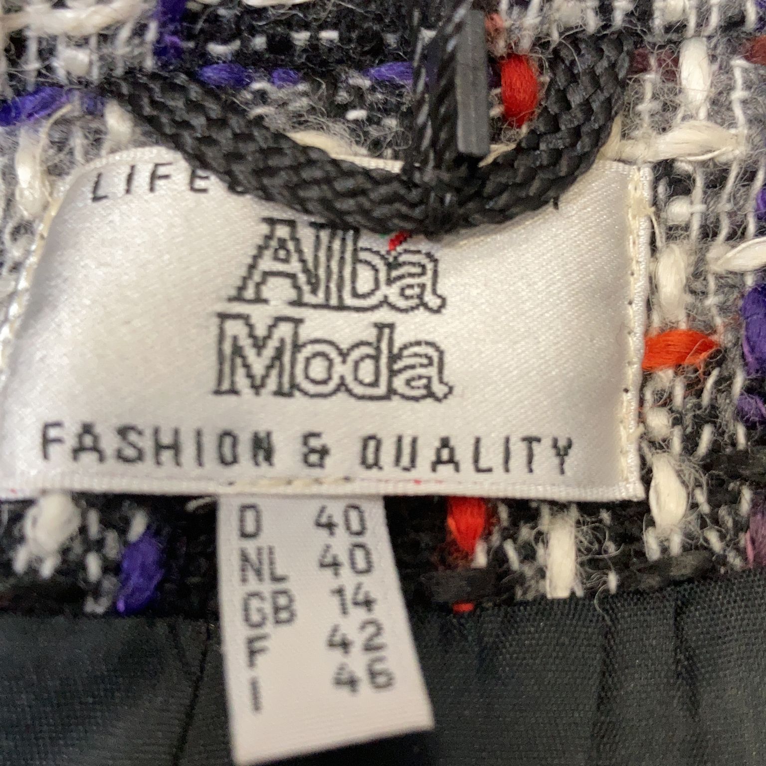 Alba Moda