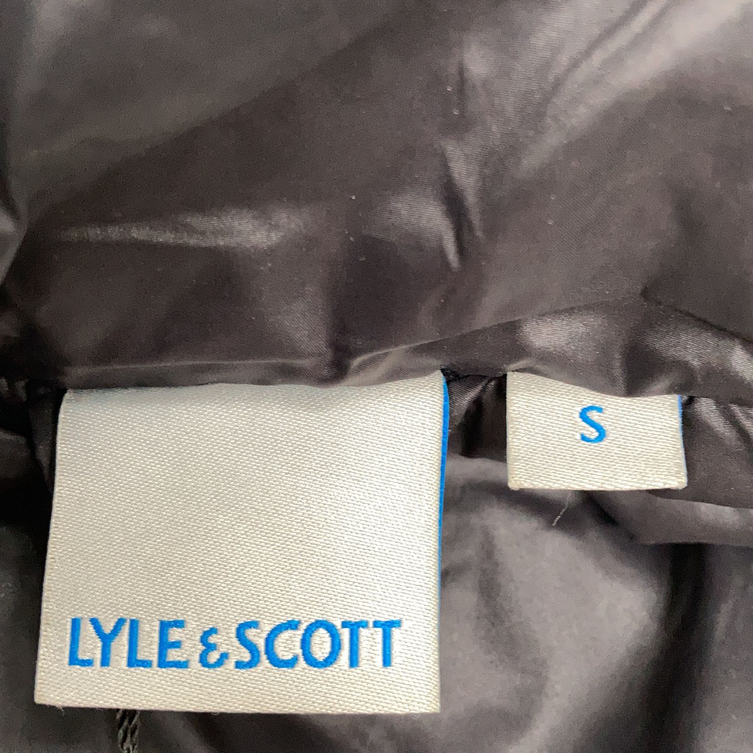 Lyle  Scott