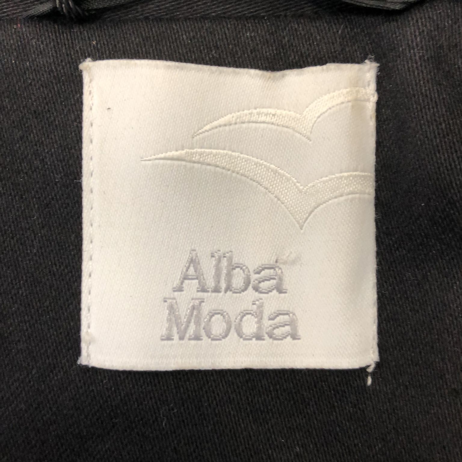 Alba Moda