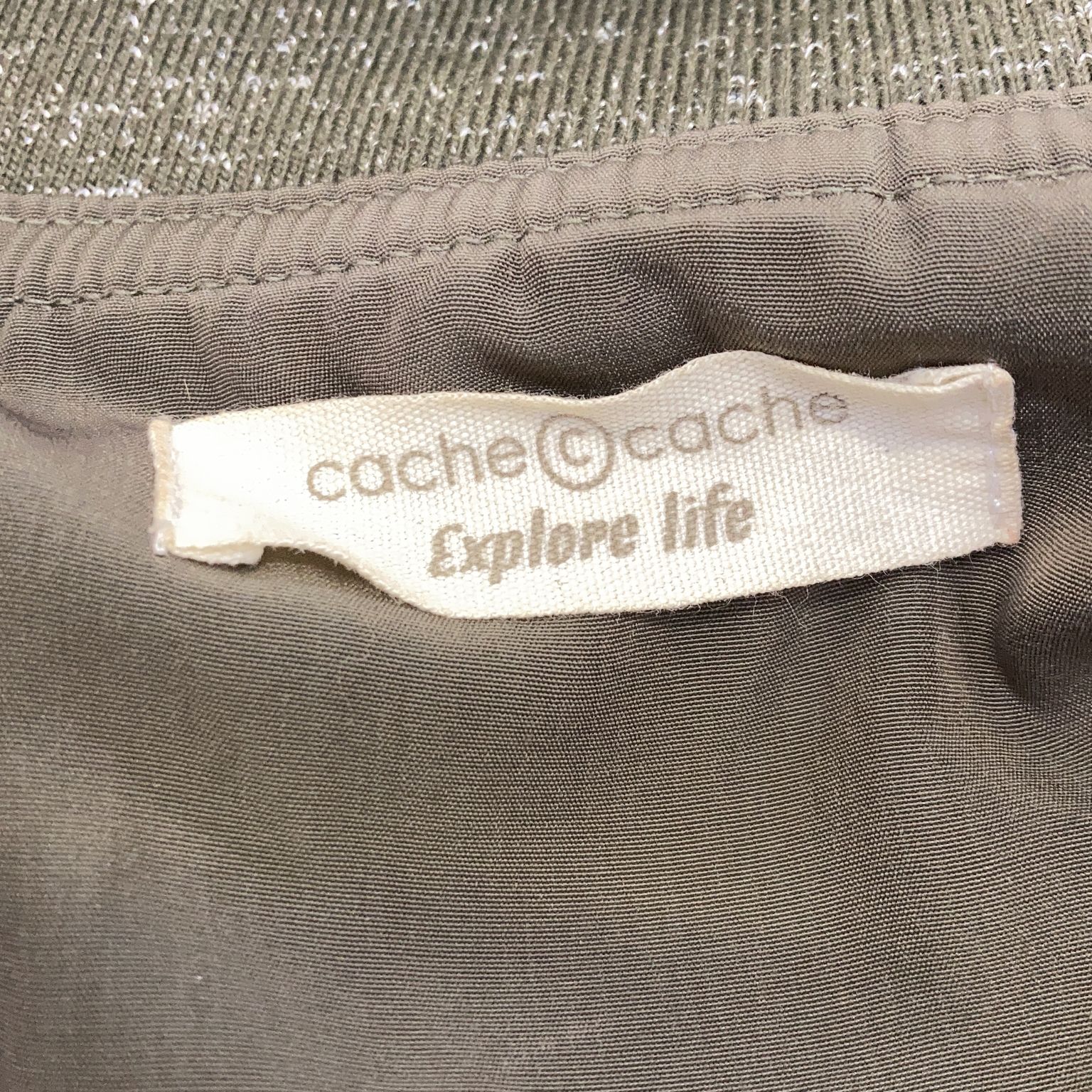 Cache Cache