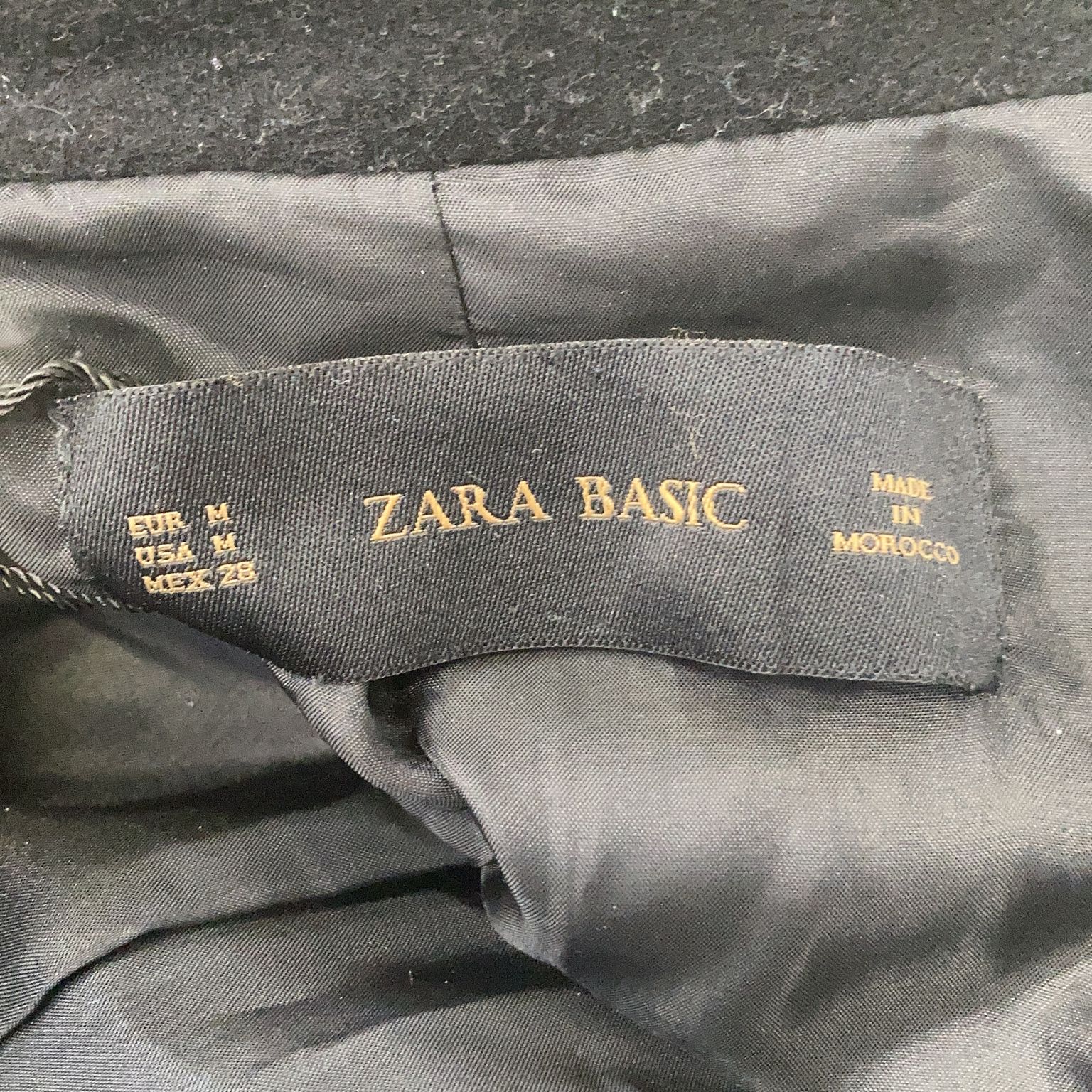 Zara Basic