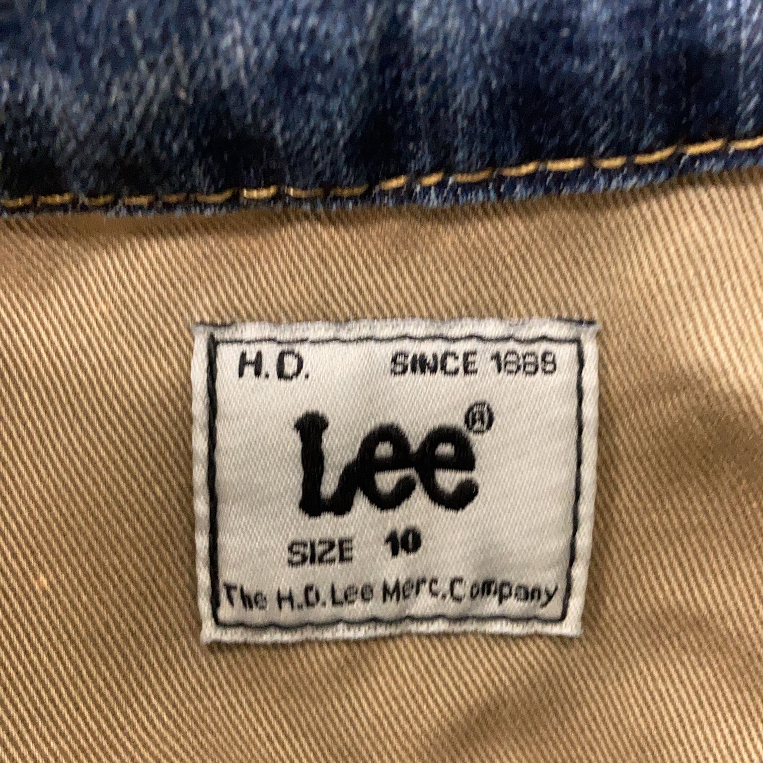 Lee