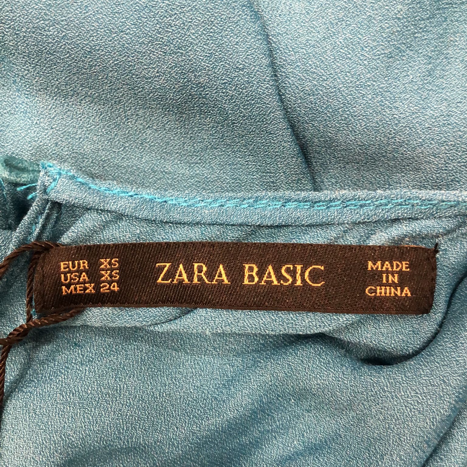 Zara Basic