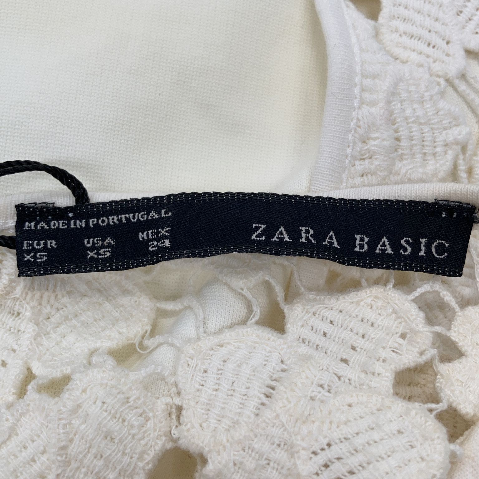 Zara Basic