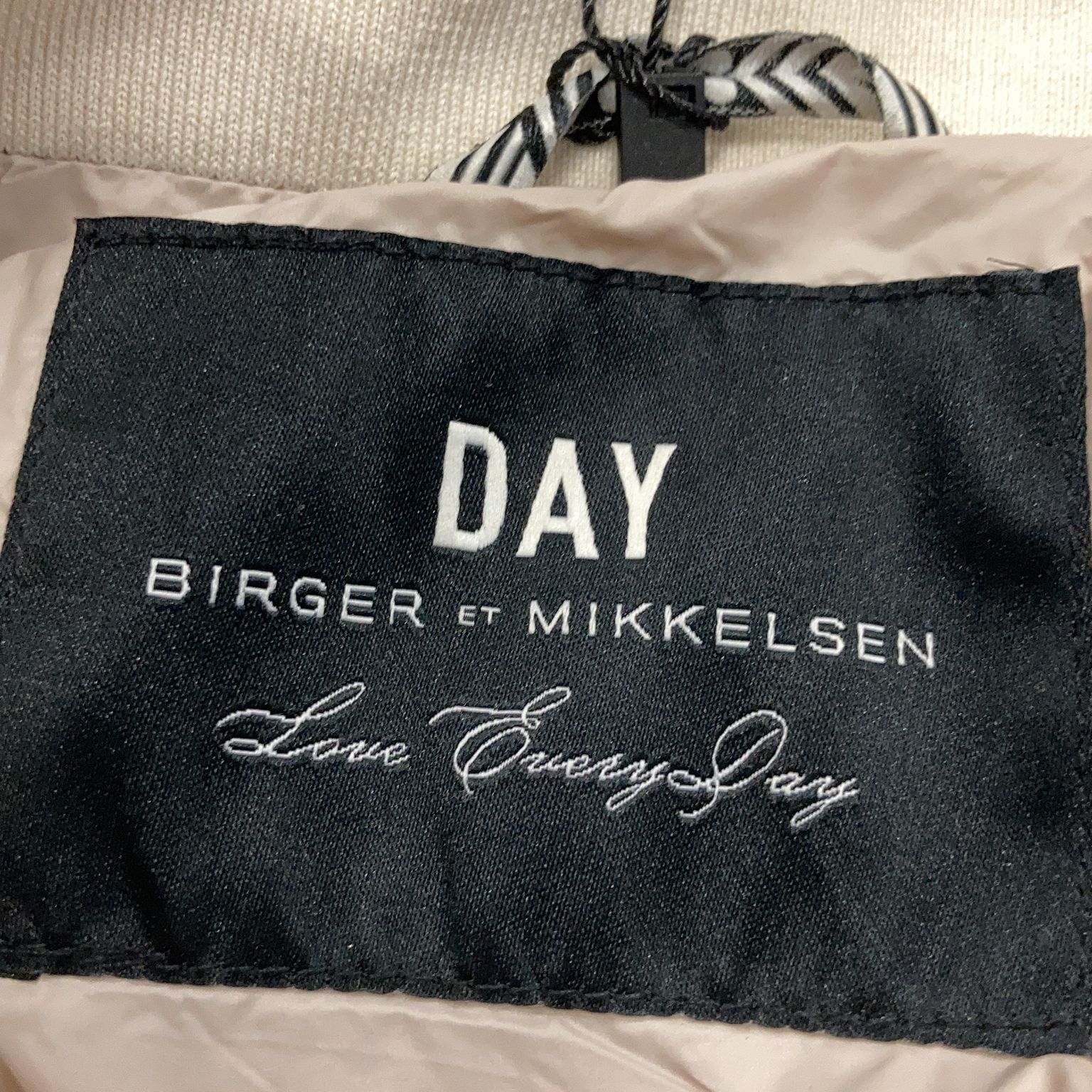 DAY Birger et Mikkelsen