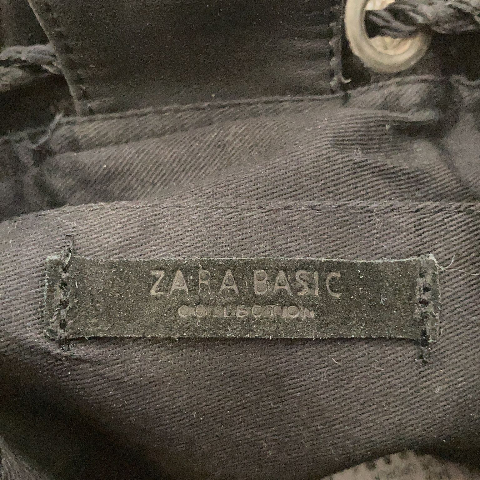 Zara Basic