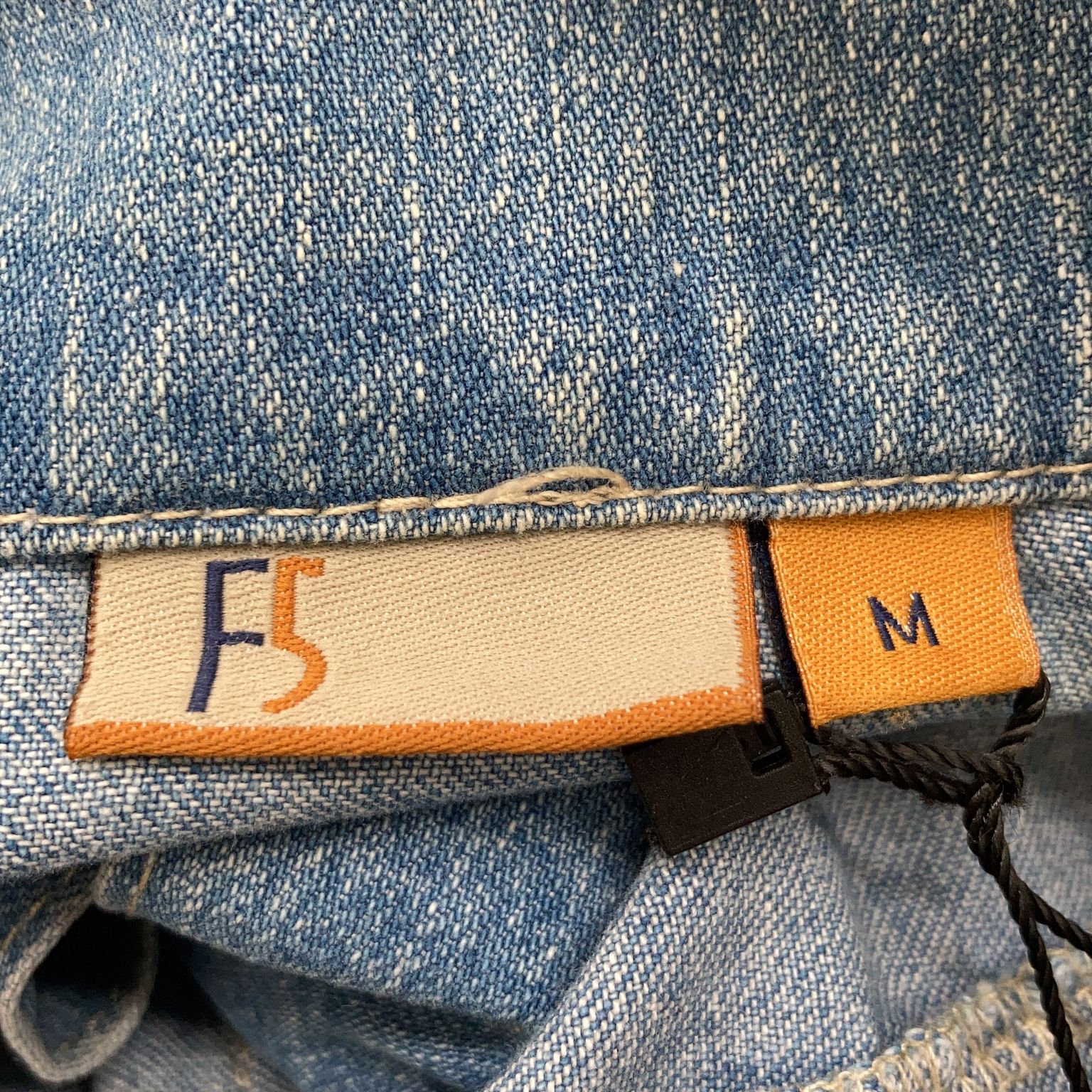 F5 Jeans