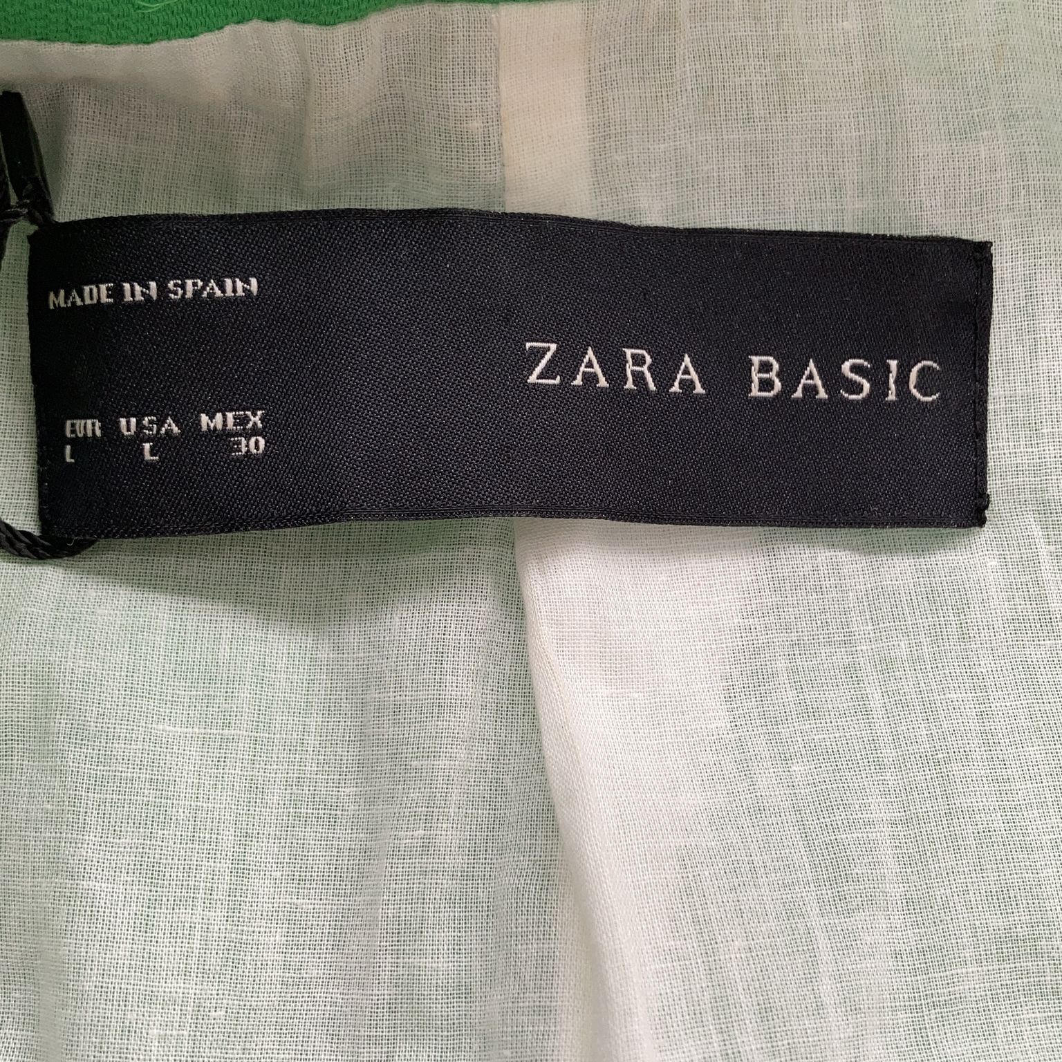 Zara Basic