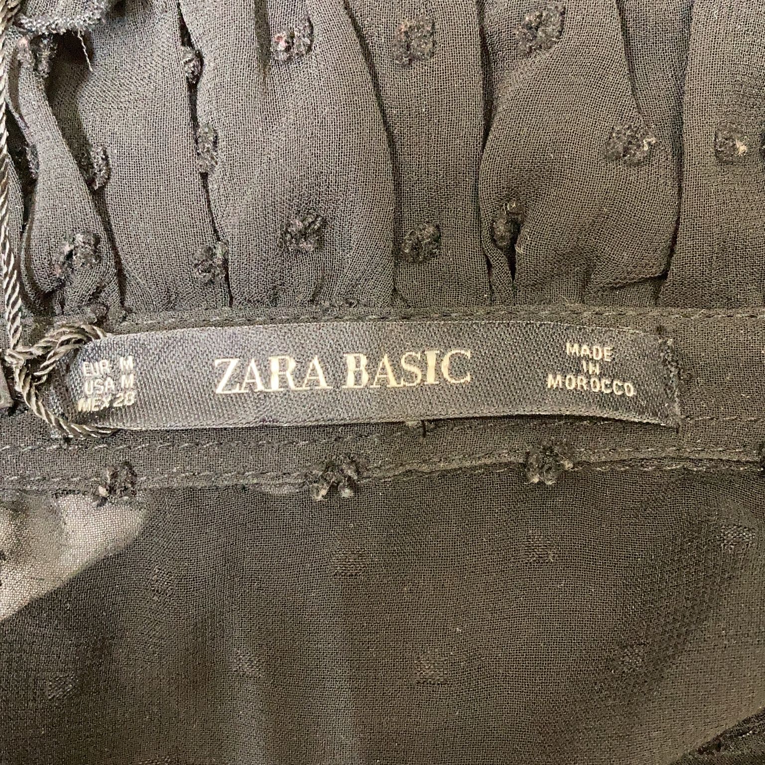 Zara Basic