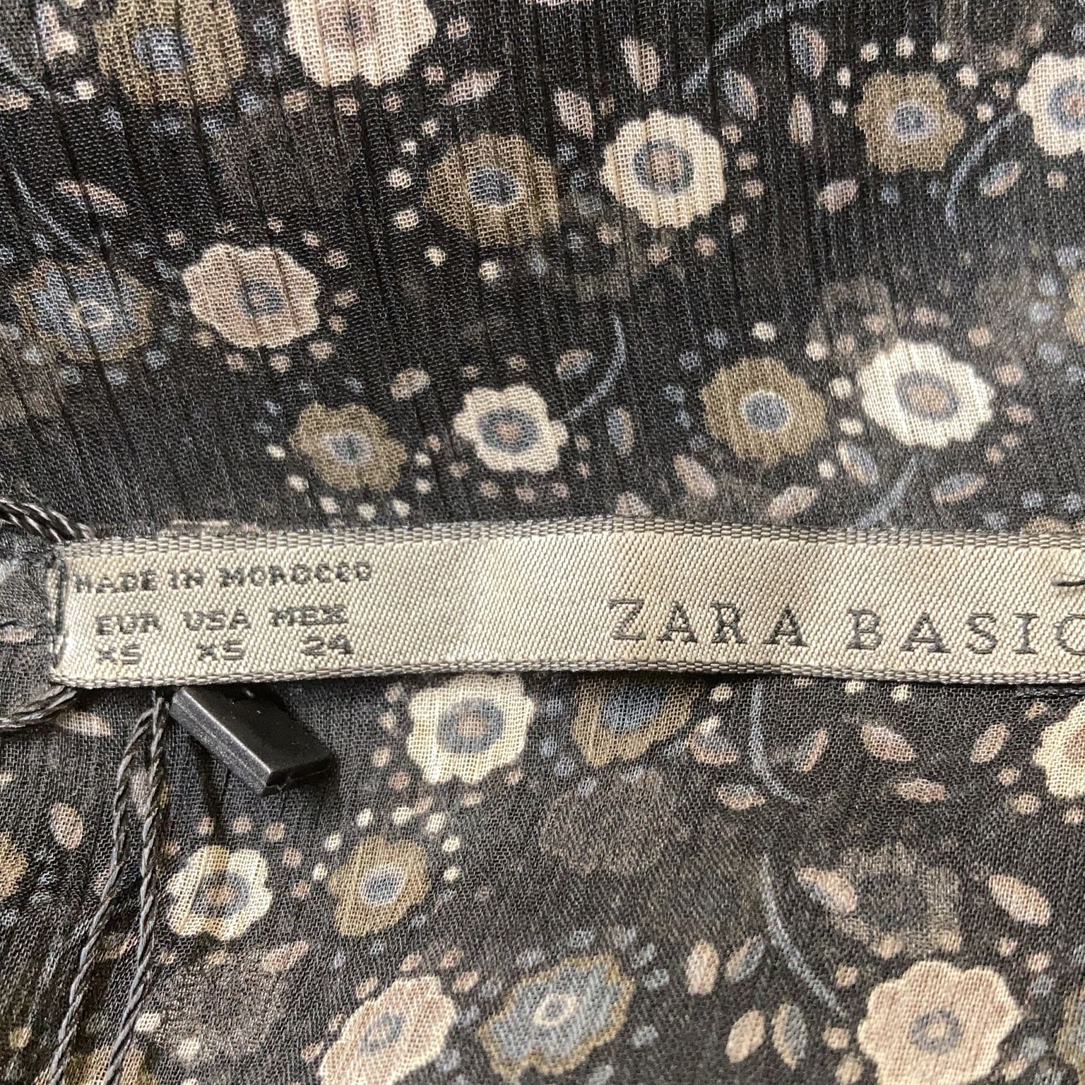 Zara Basic