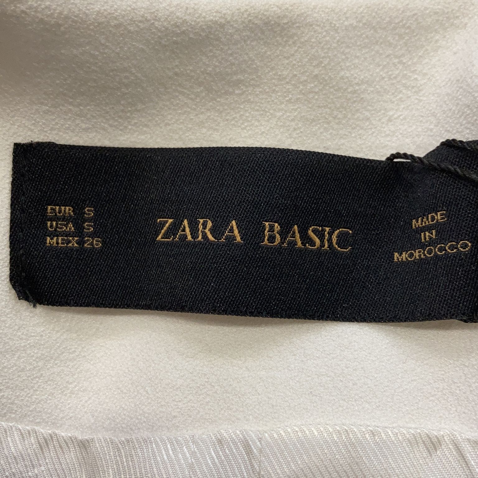 Zara Basic