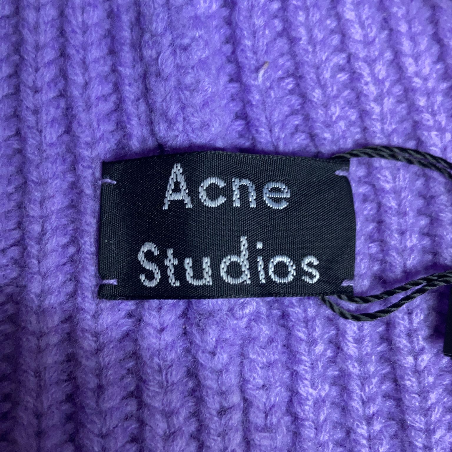 Acne Studios