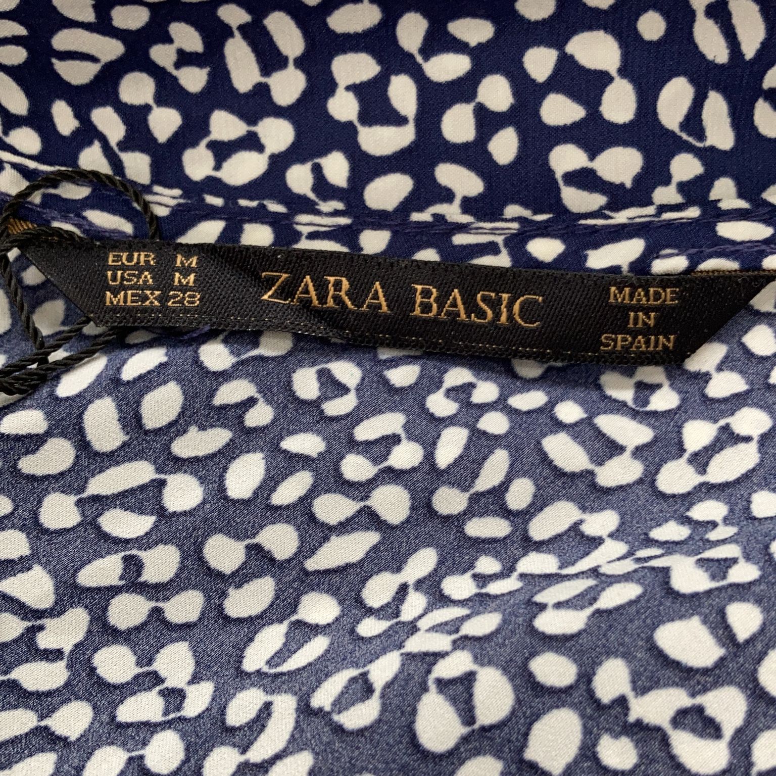 Zara Basic