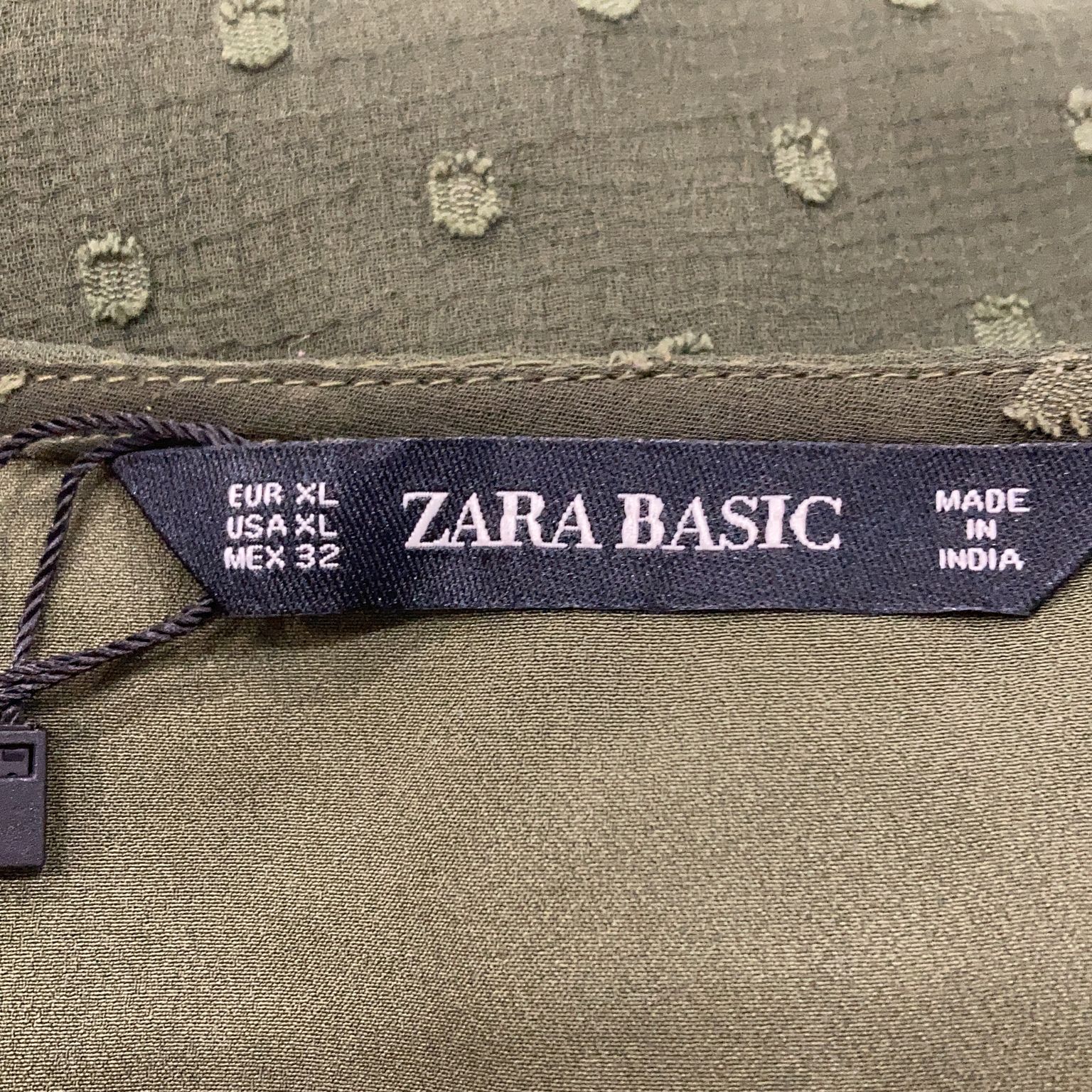 Zara Basic