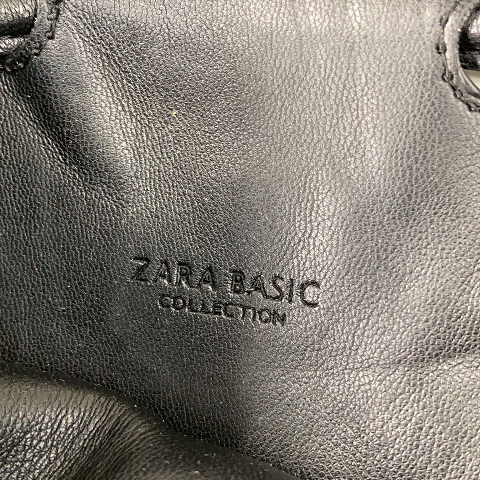 Zara Basic