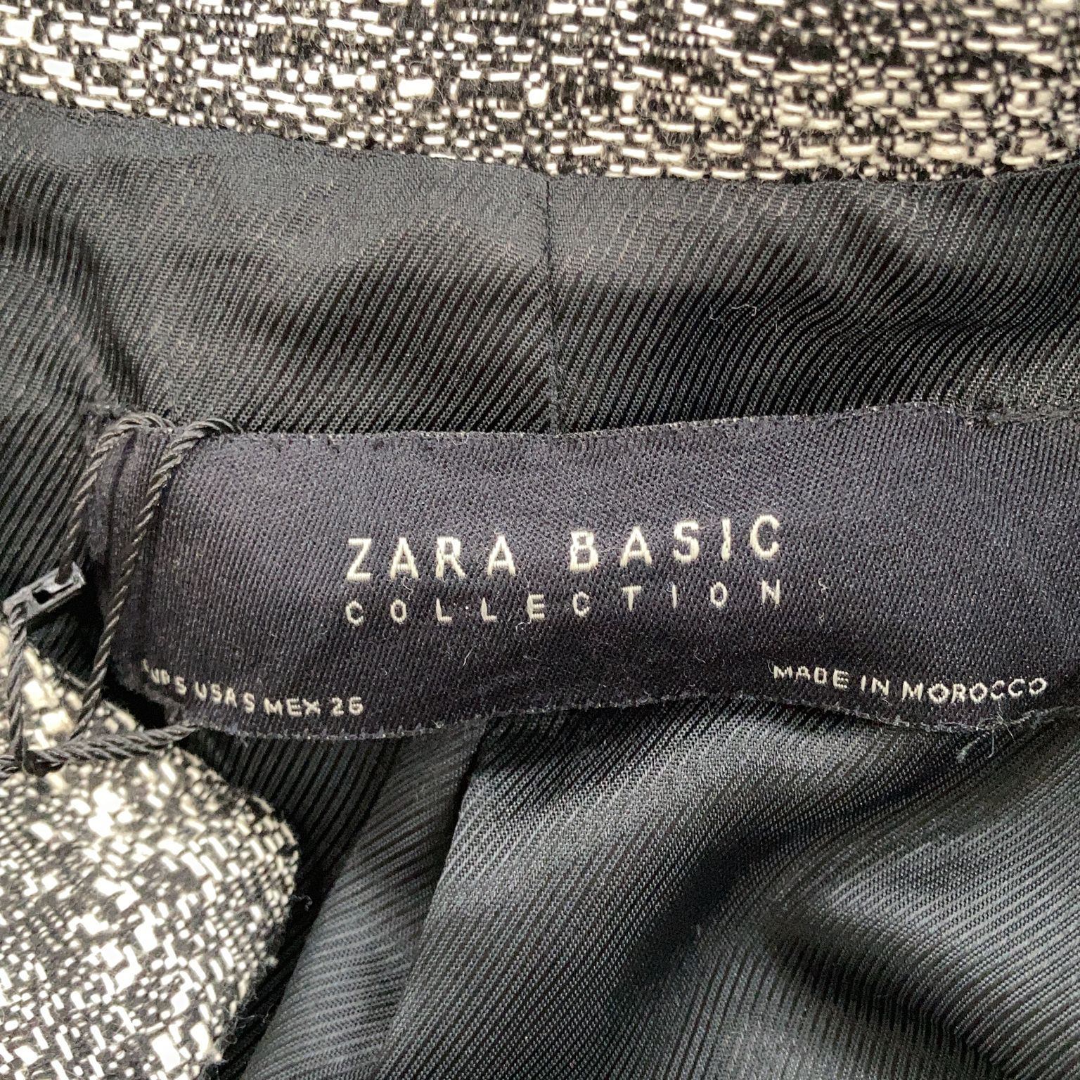 Zara Basic