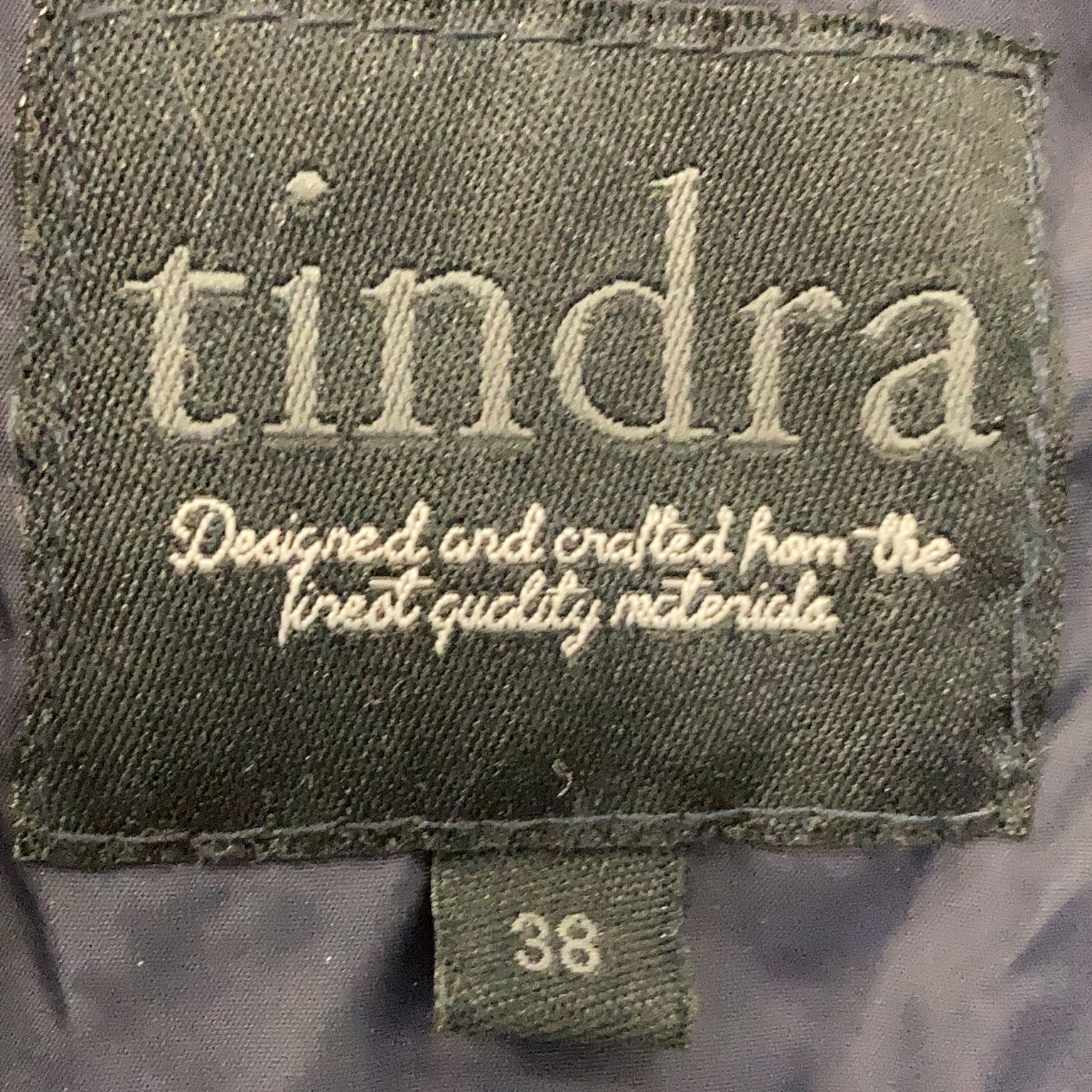 Tindra