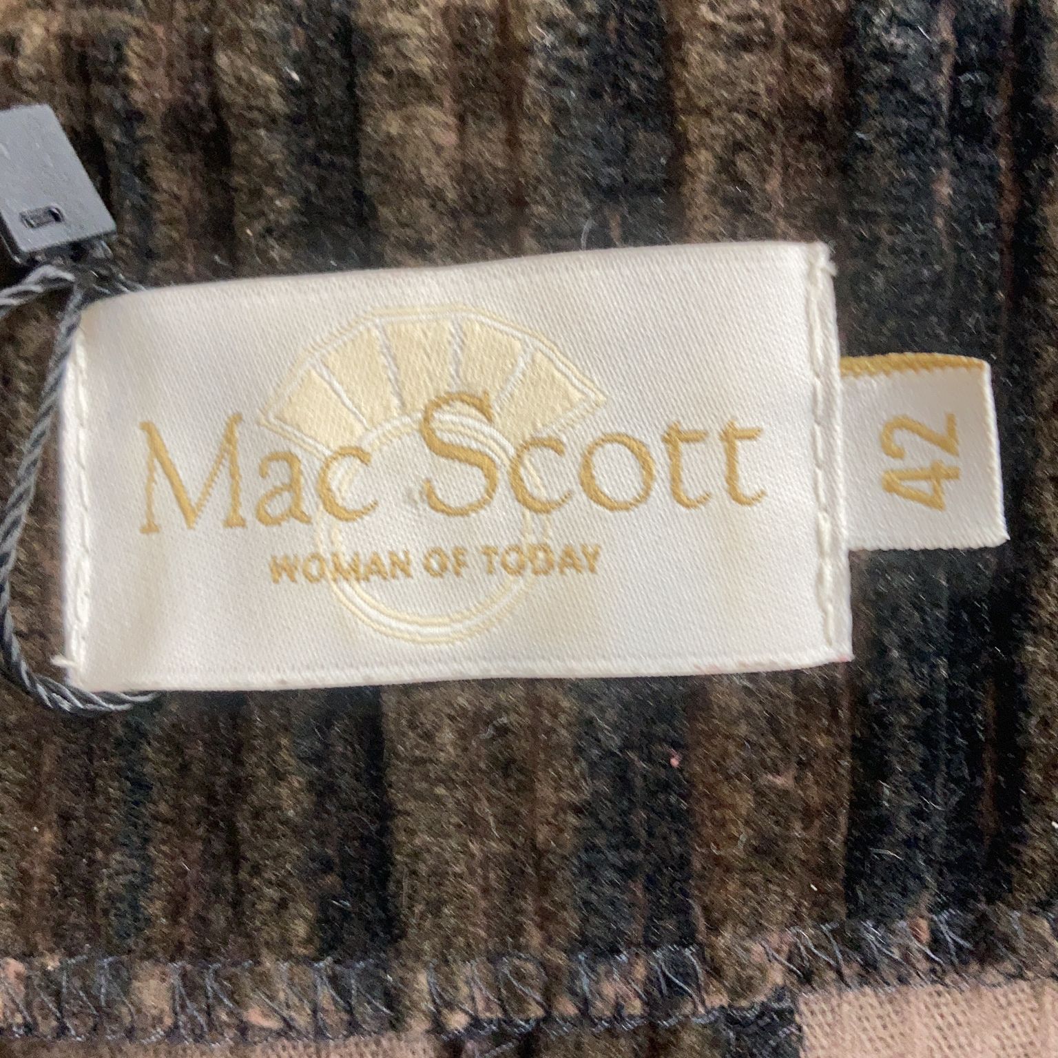 Mac Scott