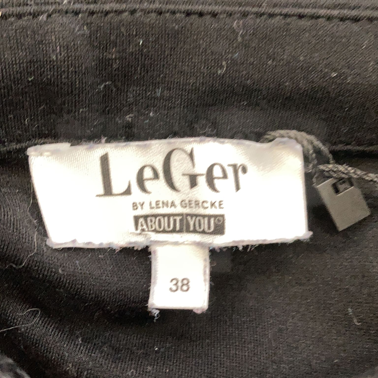 LeGer by Lena Gercke