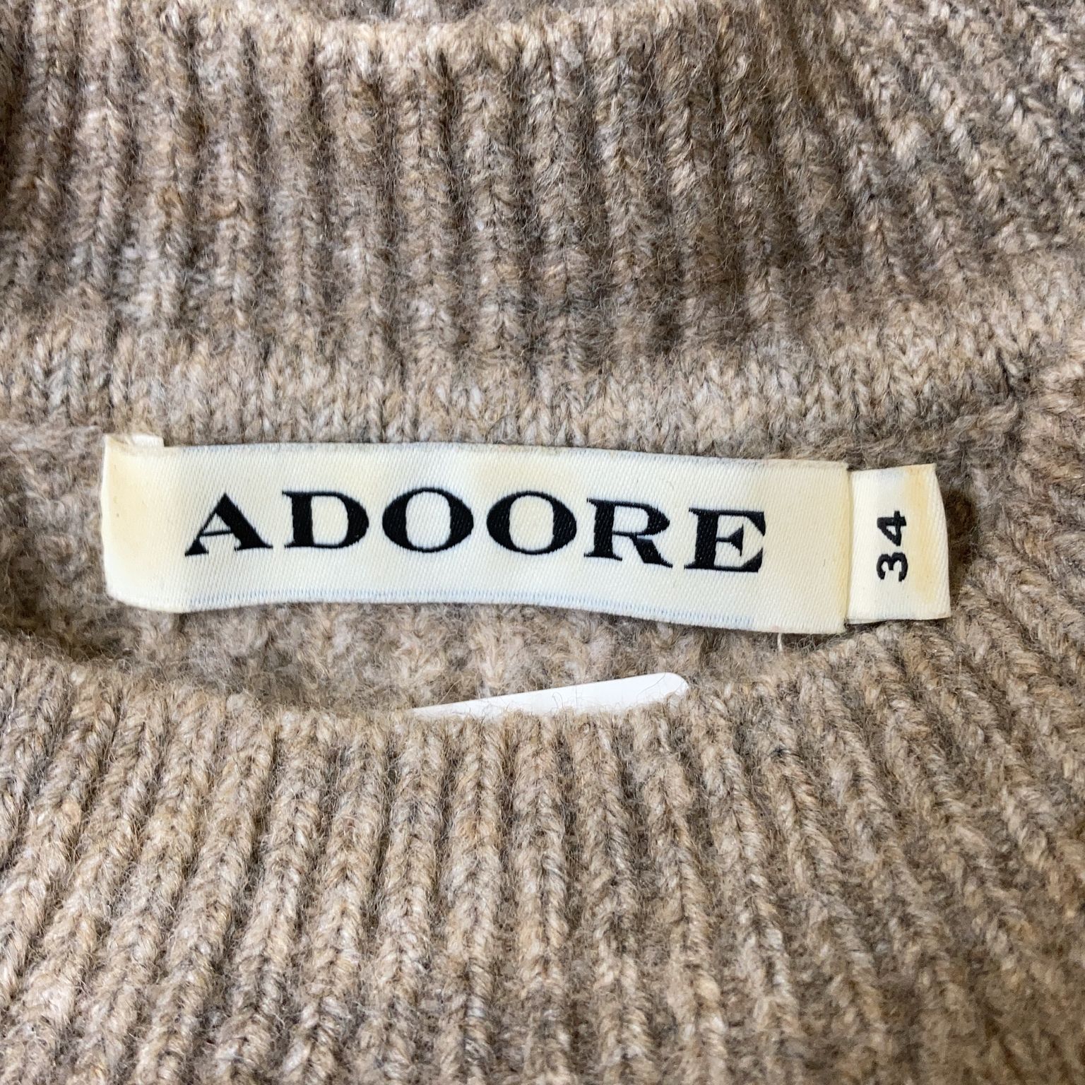 Adoore