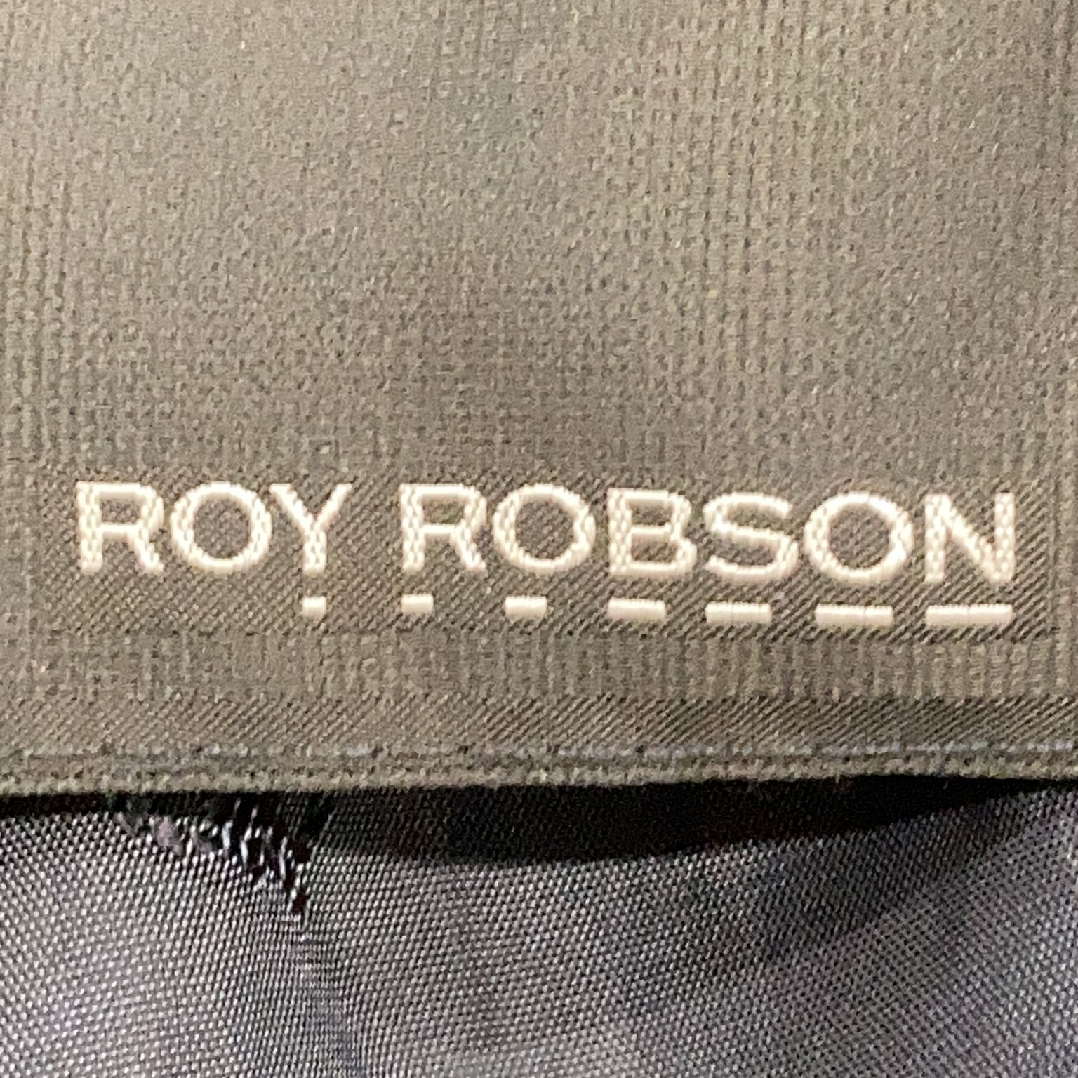 Roy Robson