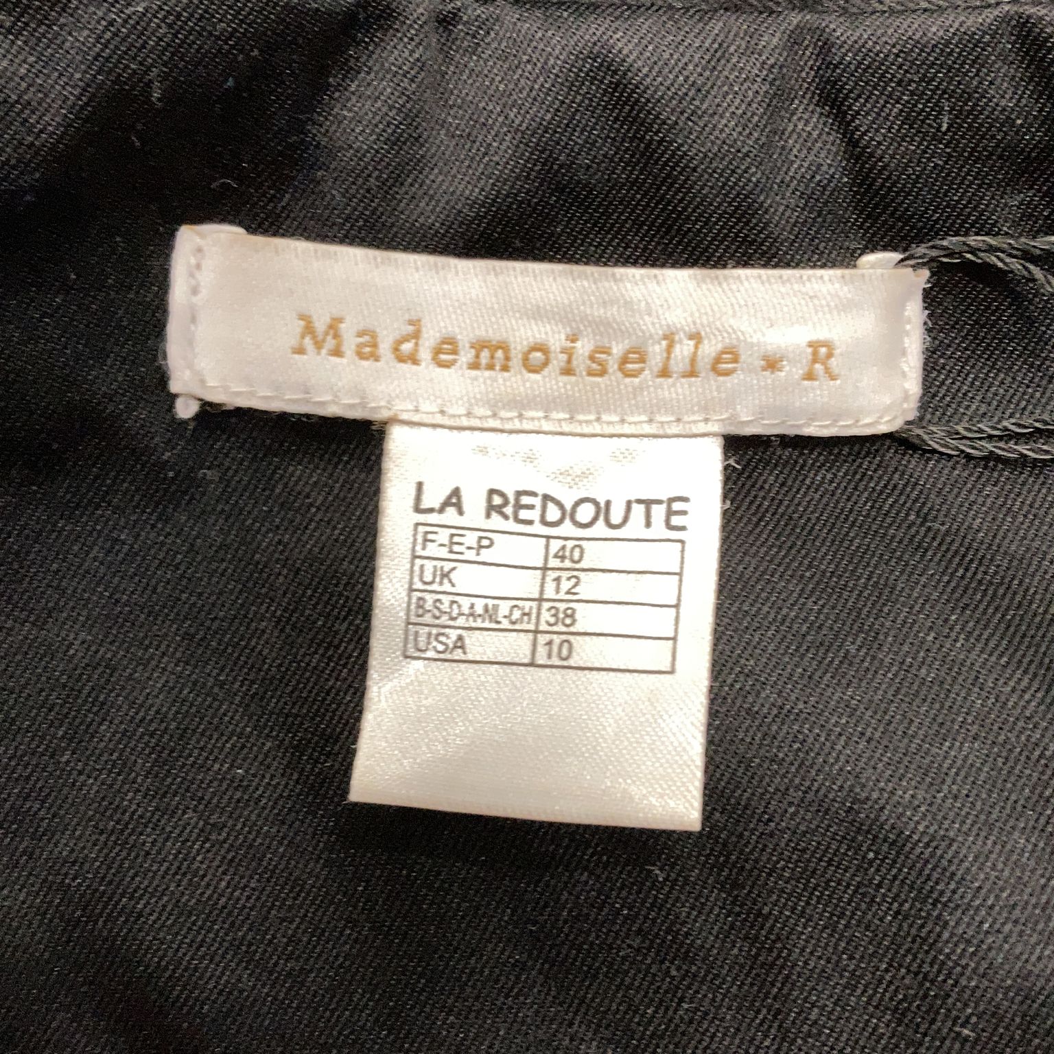 Mademoiselle R