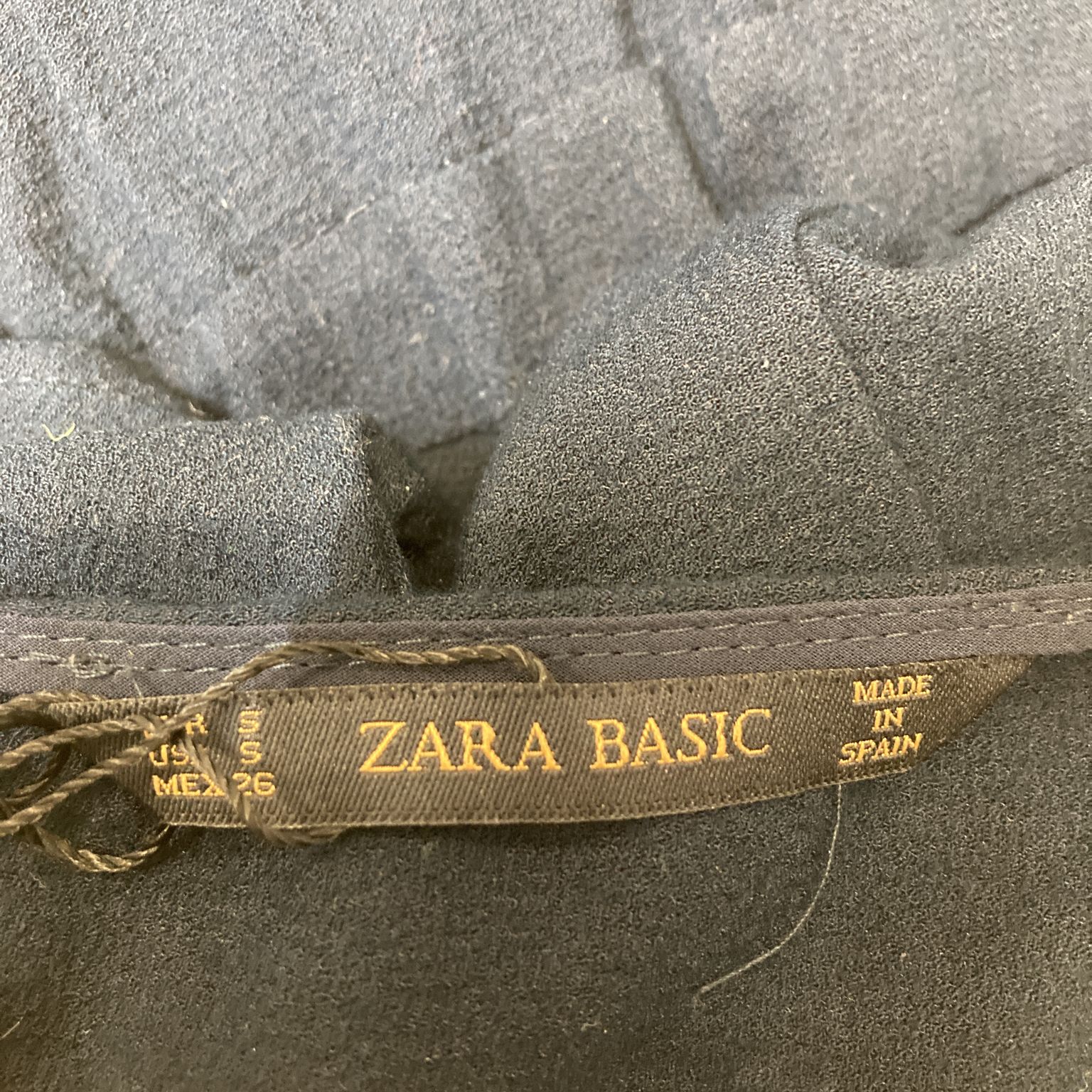 Zara Basic